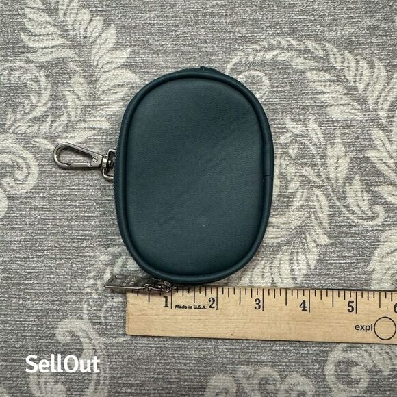 Steve Madden Women's Green Coin Purse Earbud Case - Picture 3 of 5